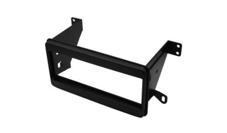 M1-TPTH_TOYOTA HILUX SINGLE DIN TRIM 2005
